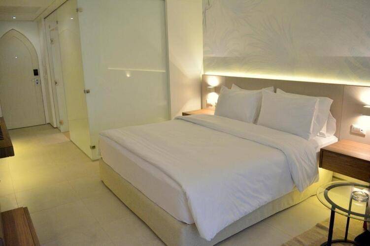 Reef Oasis Beach Resort