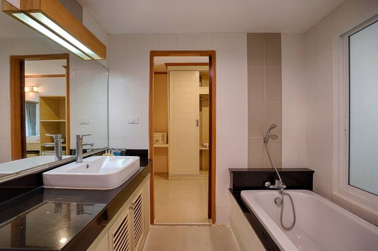 Phuket Island View Hotel