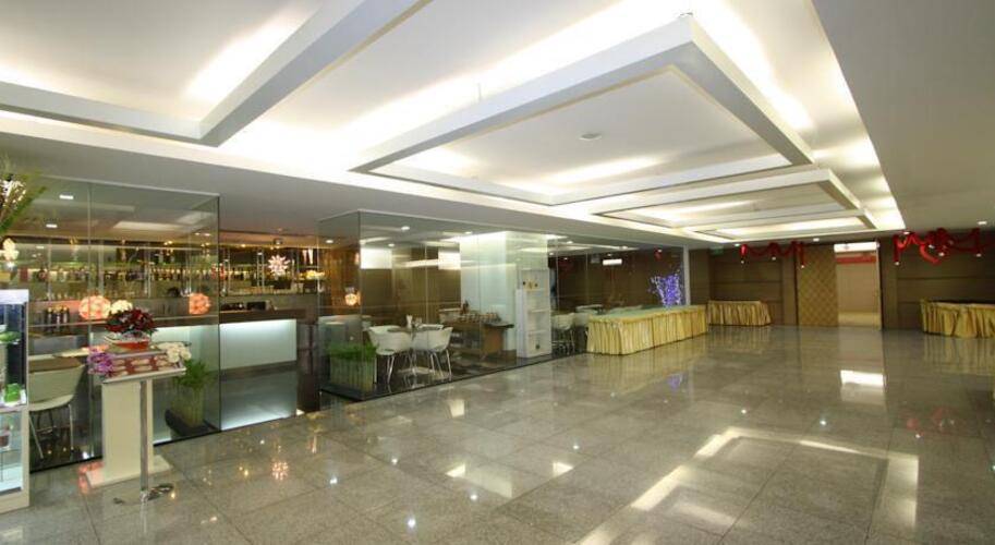 Baiyoke Suite Hotel