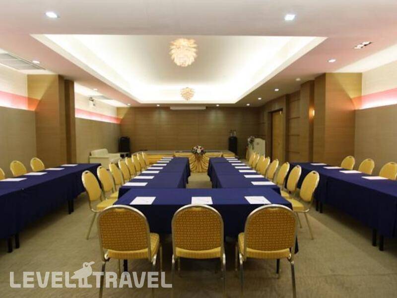 Фотография Baiyoke Suite Hotel