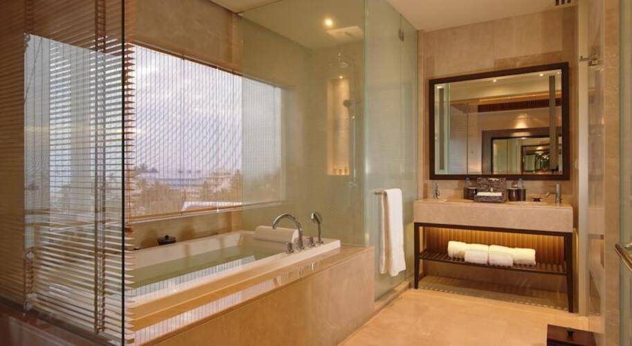 Amatara Welleisure Resort (Ex.Regent Phuket Cape Panwa)