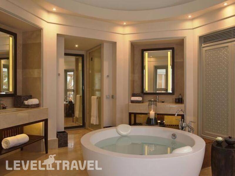 Фотография Amatara Welleisure Resort (Ex.Regent Phuket Cape Panwa)
