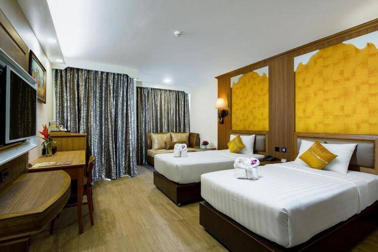 Aiyara Palace Hotel