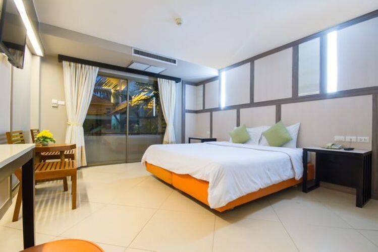 Sea Breeze Jomtien Resort
