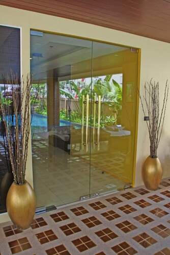 Nova Gold Hotel