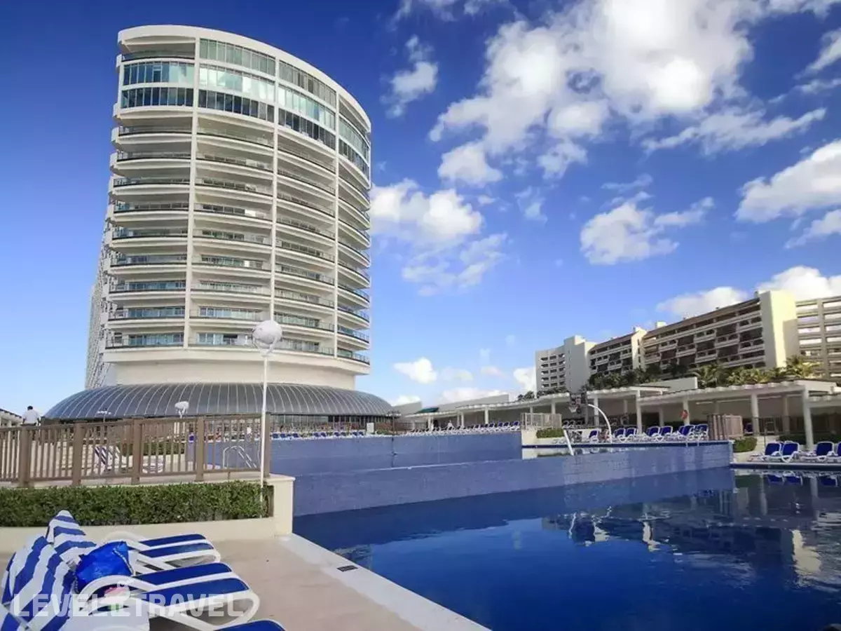 Seadust Cancun Family Resort (Ex.Great Parnassus Resort & Spa)