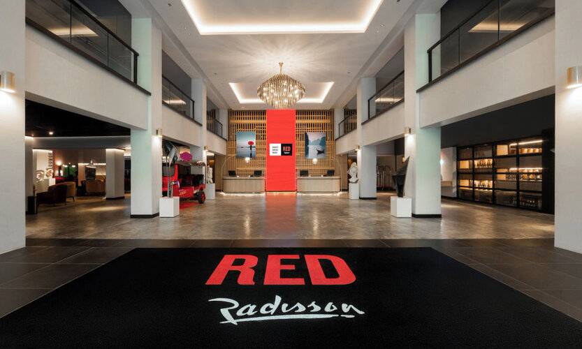 Radisson Red Phuket Patong Beach (Ex.Swissotel Resort Phuket)