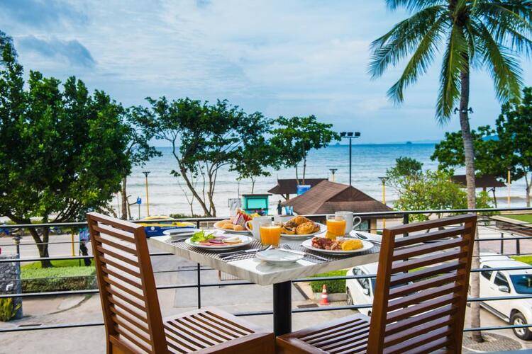 Holiday Ao Nang Beach Resort (Ex.Holiday Inn Resort Krabi Ao Nang Beach)