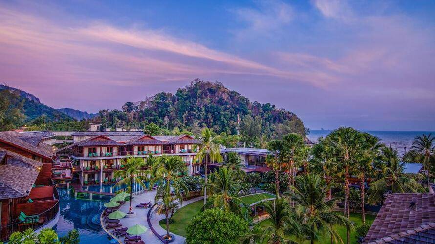 Holiday Ao Nang Beach Resort (Ex.Holiday Inn Resort Krabi Ao Nang Beach)