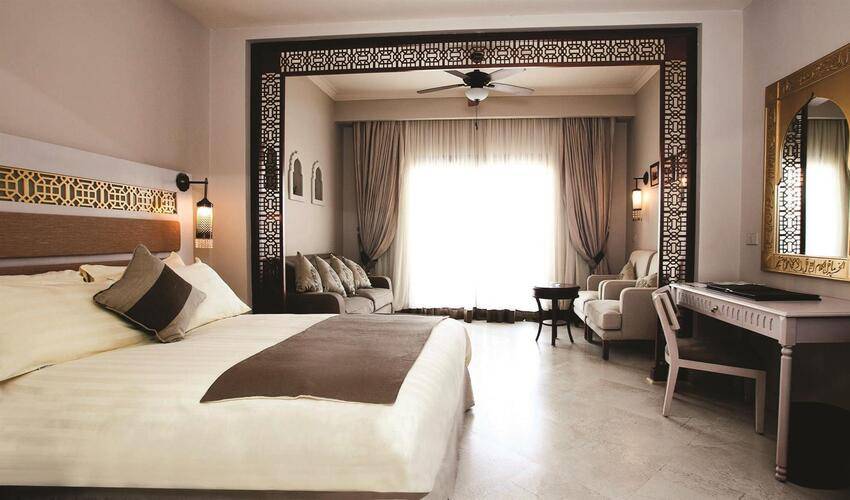 Sunrise Arabian Beach Resort