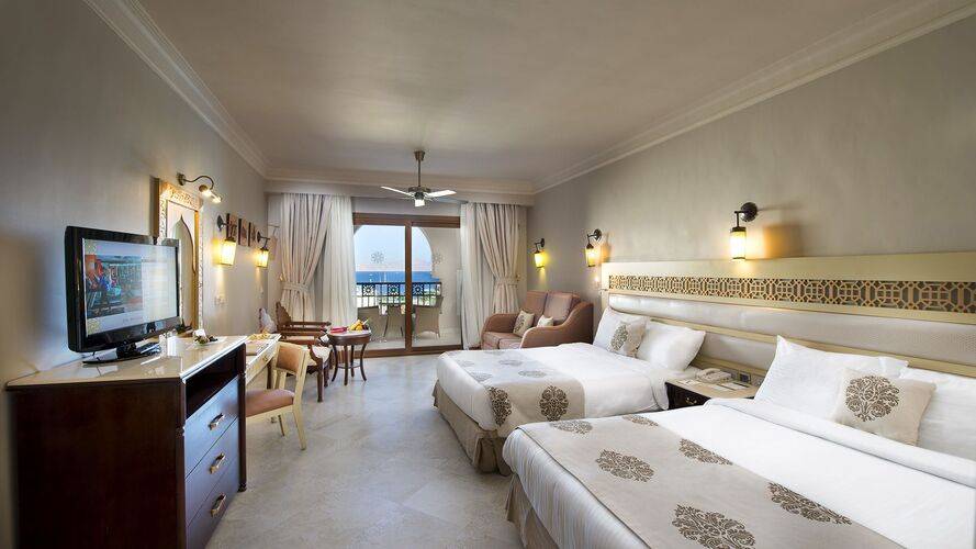 Sunrise Arabian Beach Resort