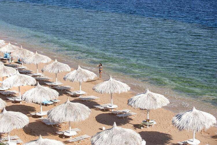 Sunrise Arabian Beach Resort