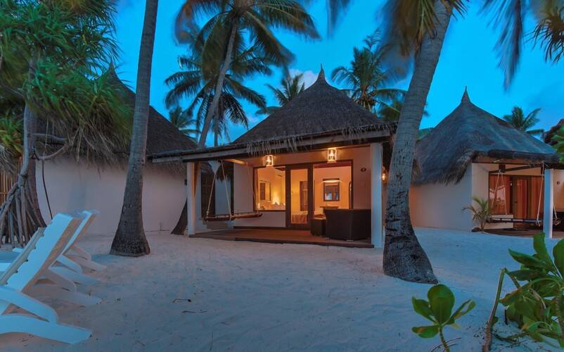 Angaga Island Resort & Spa