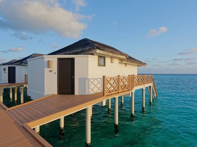 Angaga Island Resort & Spa
