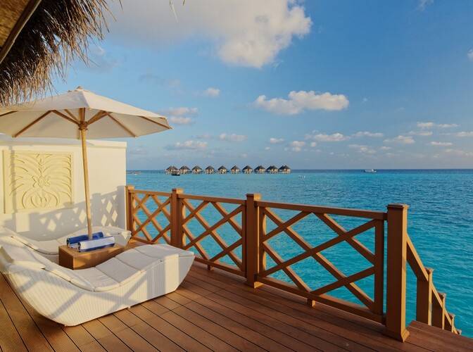 Angaga Island Resort & Spa