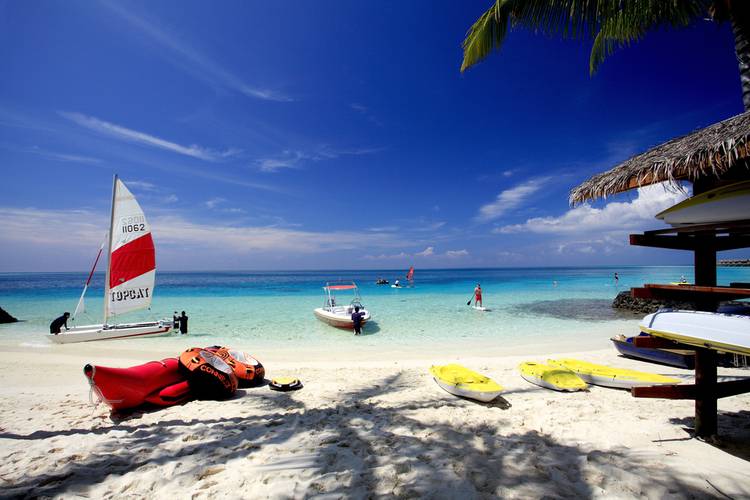 Centara Ras Fushi Resort & Spa (Adults Only 18+)