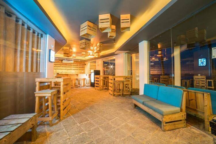 Hikkaduwa Beach Hotel
