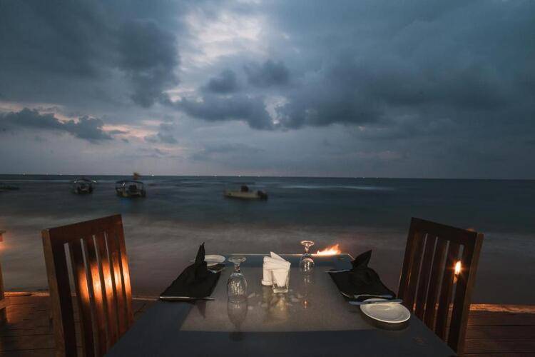 Hikkaduwa Beach Hotel