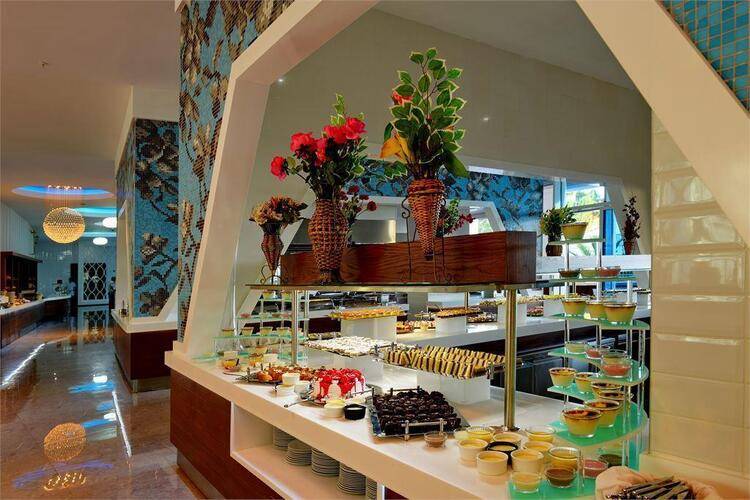 Vikingen Infinity Resort & Spa