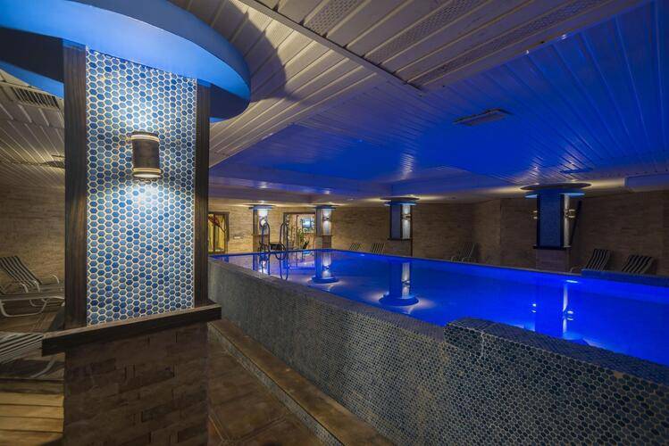 Tac Premier Hotel & Spa