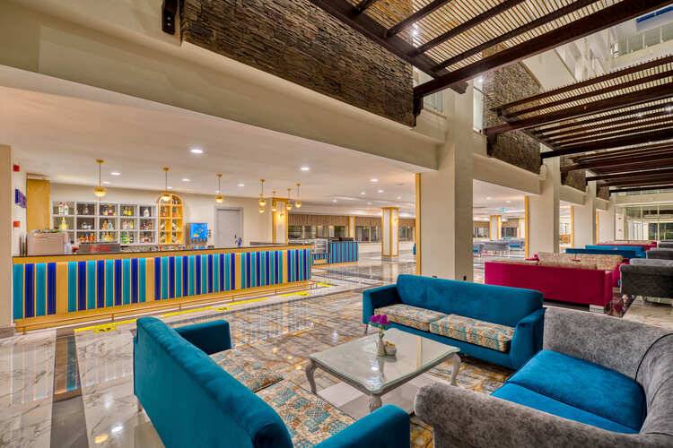 Sealife Kemer Resort (Ex. PGS Hotels Rose Residence Beach)