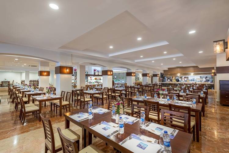 Sealife Kemer Resort (Ex. PGS Hotels Rose Residence Beach)