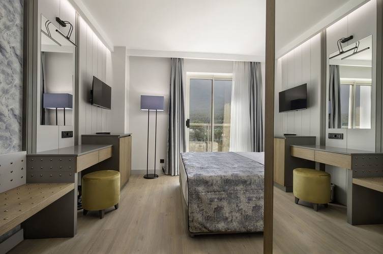 Sealife Kemer Resort (Ex. PGS Hotels Rose Residence Beach)