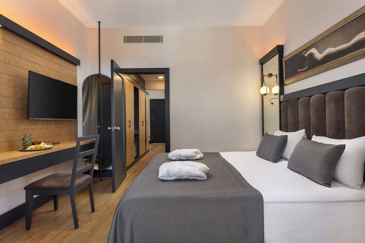 Dobedan Beach Resort Comfort (Ex. Alva Donna Beach Resort Comfort)