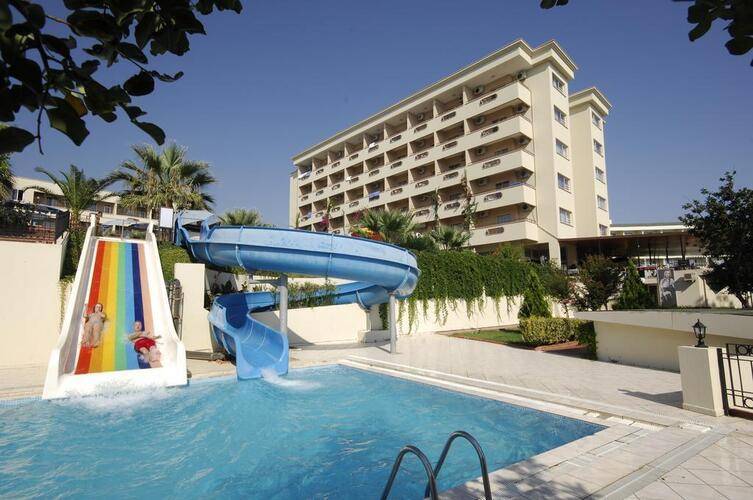 Aska Bayview Hotel