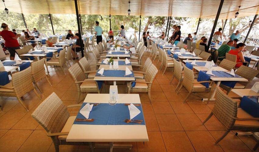 Aska Bayview Hotel
