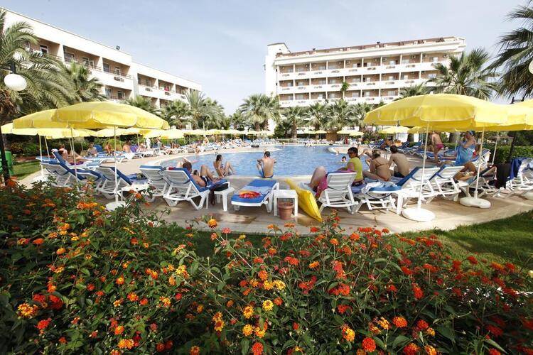 Aska Bayview Hotel