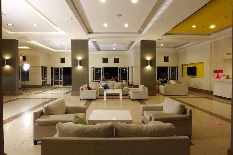 Aska Bayview Hotel