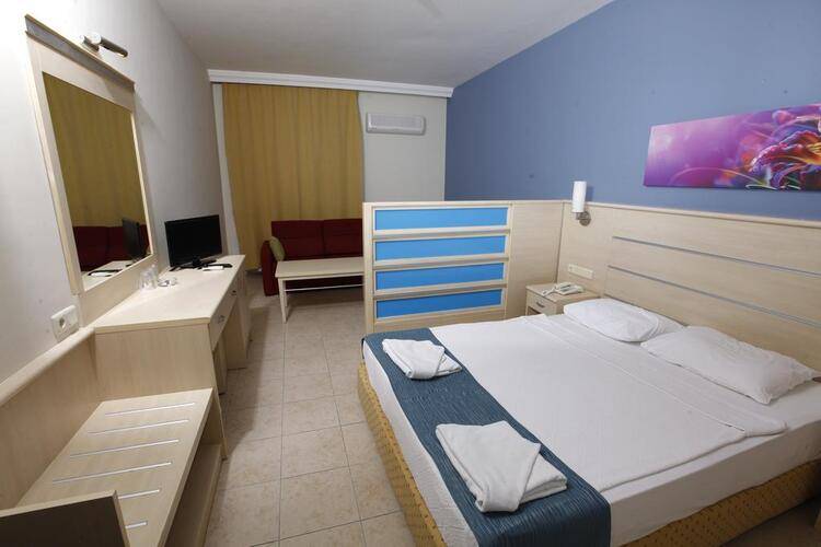 Aska Bayview Hotel