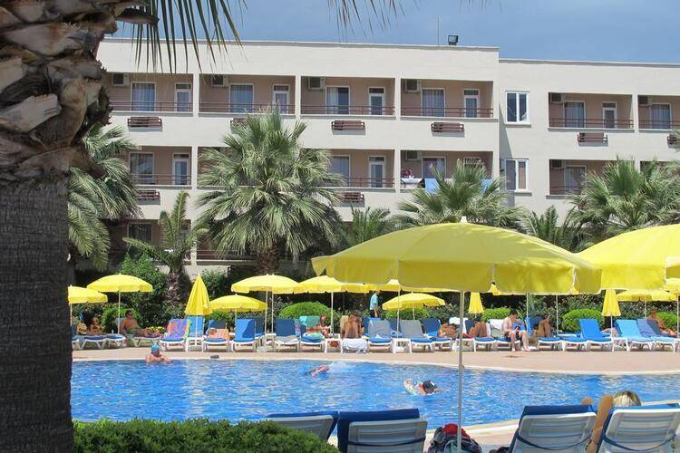 Aska Bayview Hotel
