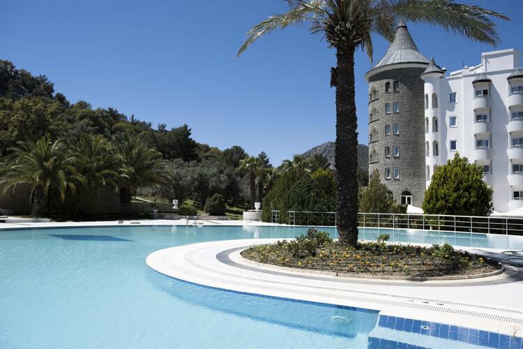 X Life Hotel (Adults Only 16+)
