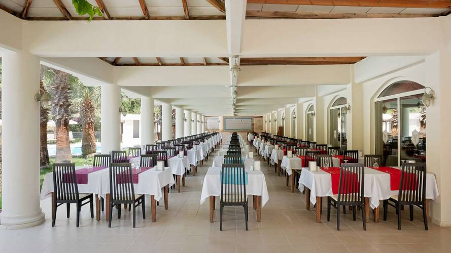 X Life Hotel (Adults Only 16+)