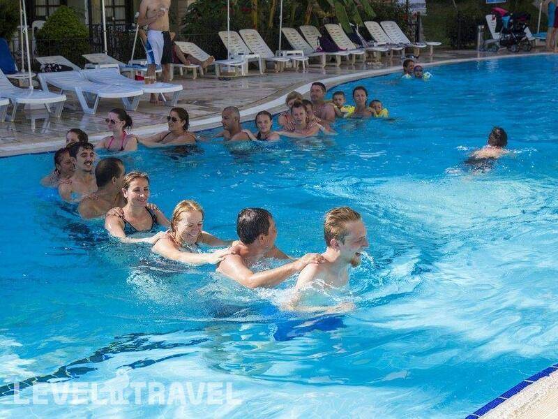 Фотография May Garden Club Hotel