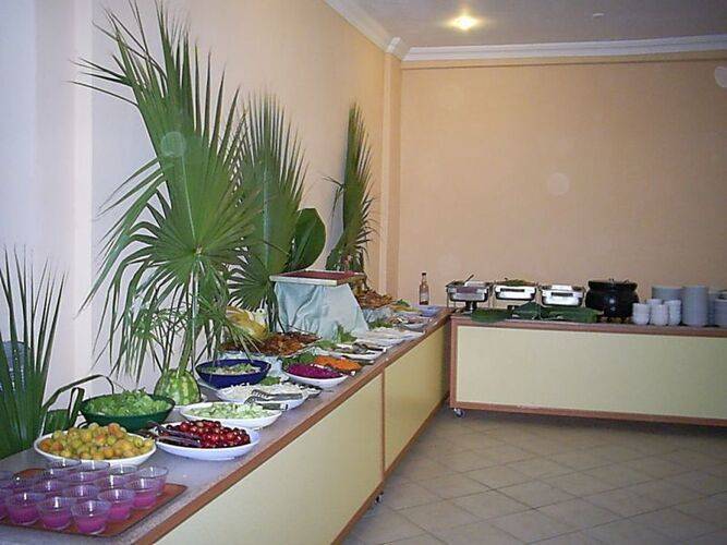 Derin Hotel