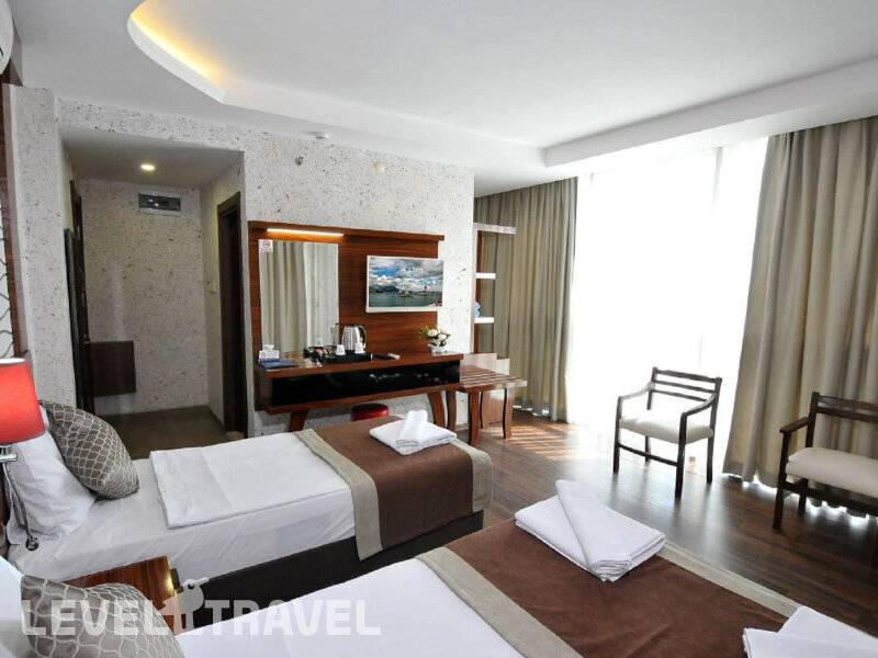 Фотография Uk Blue Coast (Ex.Grand Bayar Beach Hotel) (Adults Only 18+)