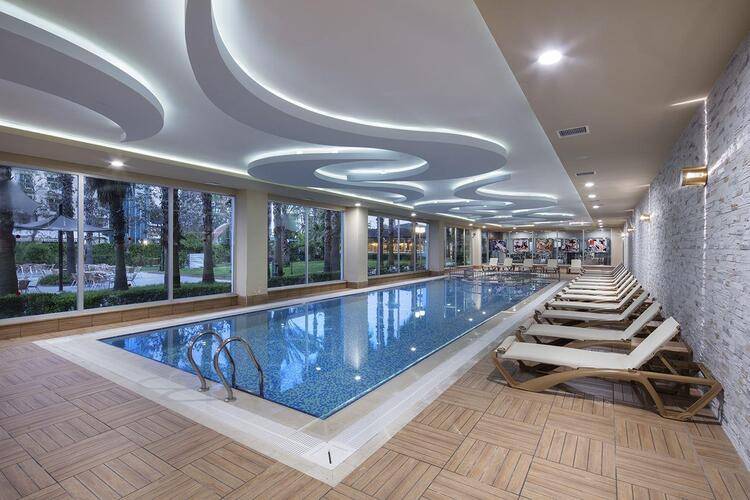Royal Garden Beach Hotel