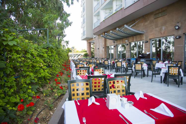 Washington Resort Hotel & Spa (Ex. Aska Washington Resort)