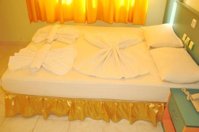 Dim Suite Hotel
