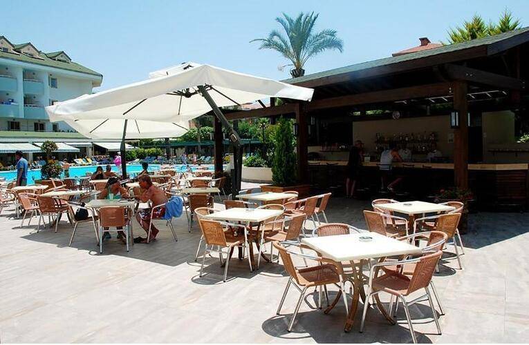 Side Breeze Hotel (Ex. Monachus Park)