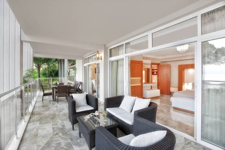 PGS Hotels World Palace