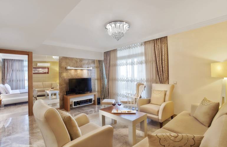 PGS Hotels World Palace