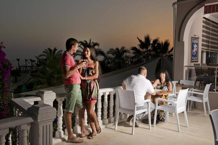 Pyxis Point Hotel