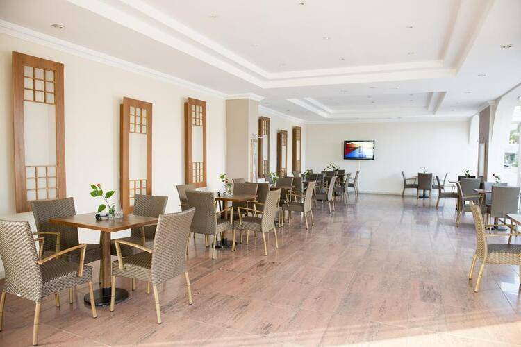 Pyxis Point Hotel