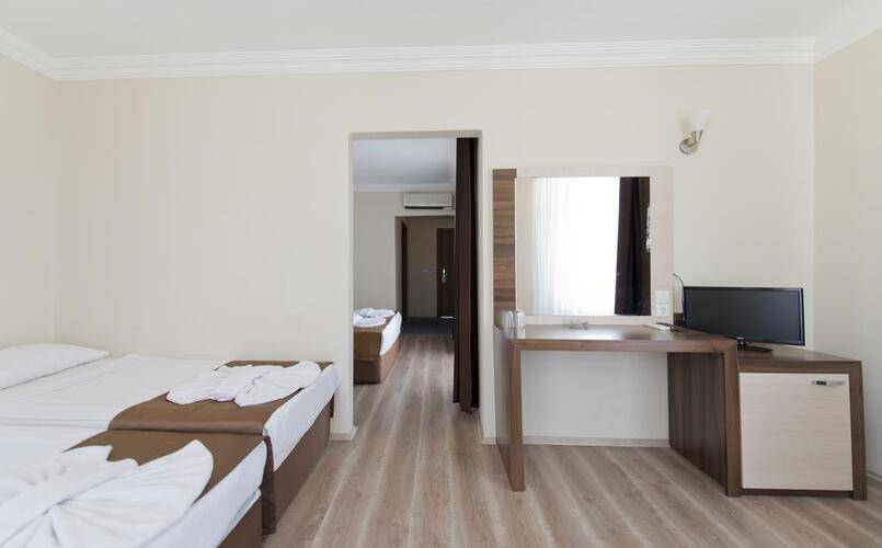 Pyxis Point Hotel