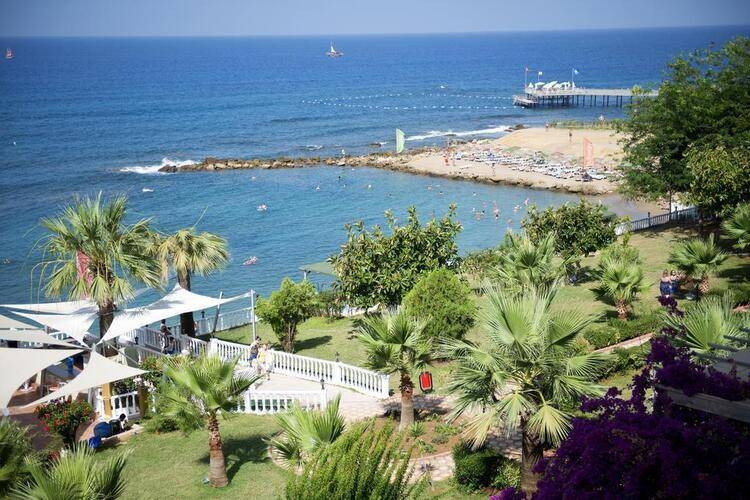 Pyxis Point Hotel