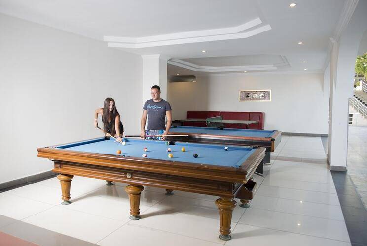 Pyxis Point Hotel